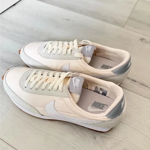 Nike Women's Cream and Light Gray Sneakers - Picture 2 of 5